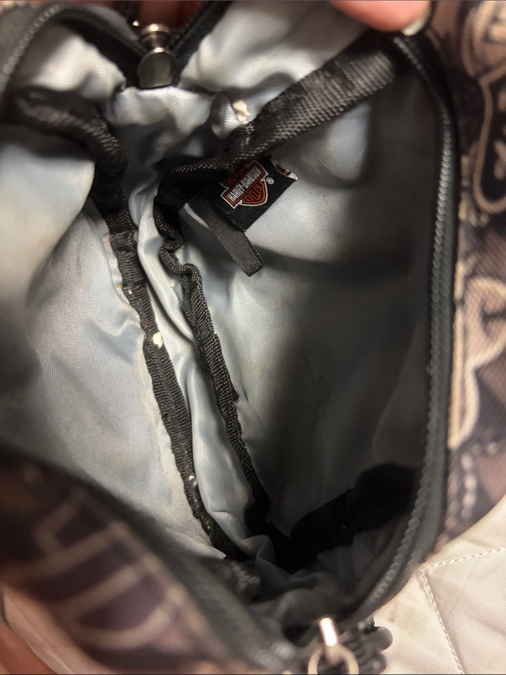 Harley-Davidson Black and Cream Floral Skull Belt Bag - Picture 7 of 7